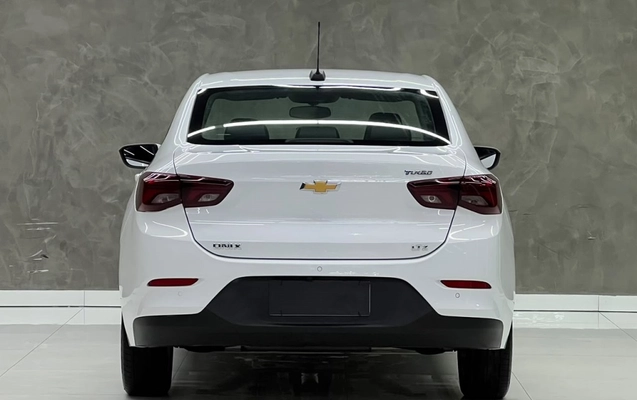 imagem-https://www.socarrao.com.br/sc-vehicle-images-prod/4090264/1790258788261-4_101400.jpg