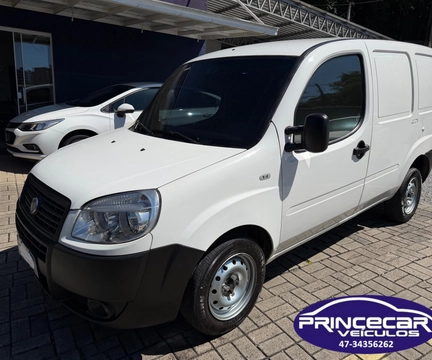 Fiat Doblo 2012 Branco — foto 1 de 1