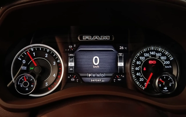 imagem-https://www.socarrao.com.br/sc-vehicle-images-prod/4090266/1790440282637-neZlZocX85LiCuHK4InIbslghtqc4gHF.jpg