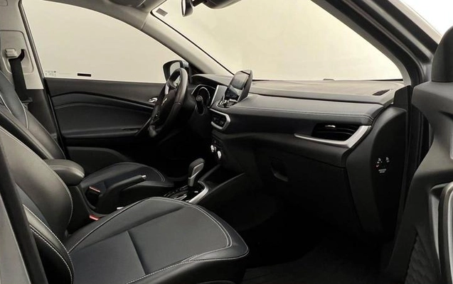 imagem-https://www.socarrao.com.br/sc-vehicle-images-prod/4090321/1790258970321-8467631_3_B_2ffe6861ed.jpeg