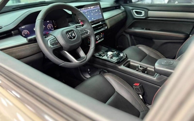 imagem-https://www.socarrao.com.br/sc-vehicle-images-prod/4090386/1790259403433-8495421_14_B_1627862458.jpeg