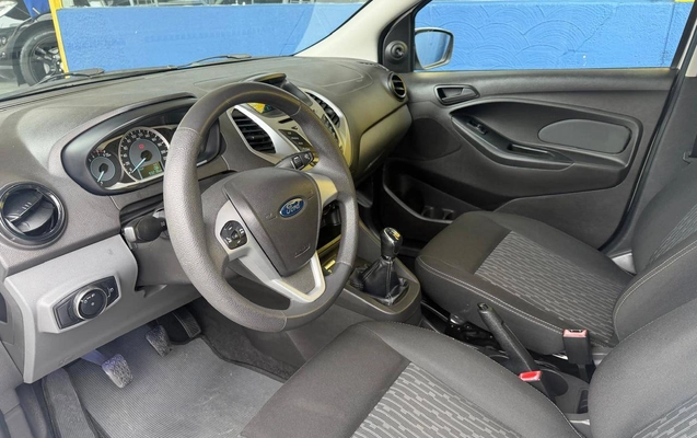 imagem-https://www.socarrao.com.br/sc-vehicle-images-prod/4090549/1790270444040-f901fbb2544f44d3959942000dcd1987_1790258734224.jpg