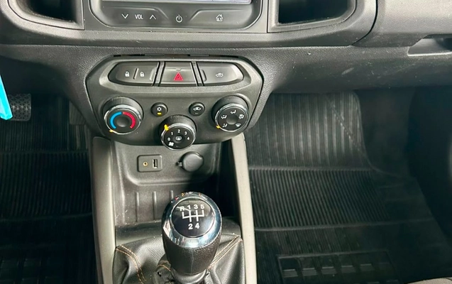 imagem-https://www.socarrao.com.br/sc-vehicle-images-prod/4090603/1790259490090-gb-60190c0.jpg