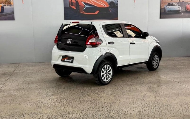 imagem-https://www.socarrao.com.br/sc-vehicle-images-prod/4090617/1790348016073-8399651_3_B_b86b3be756.jpeg