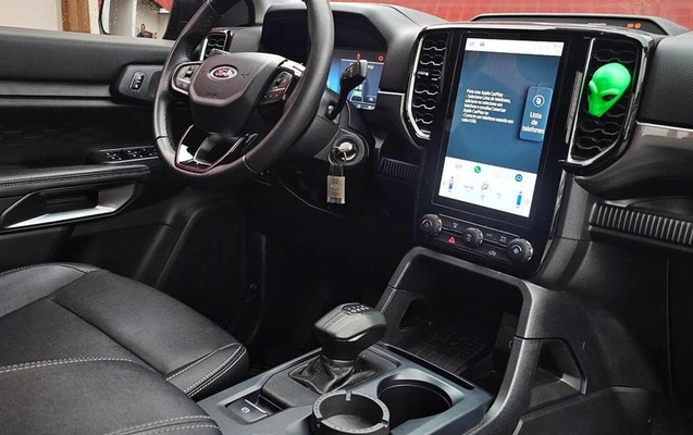 imagem-https://www.socarrao.com.br/sc-vehicle-images-prod/4090749/1790259883360-8505890_6_B_2ee3be81a4.jpeg