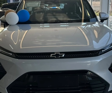 Chevrolet Captiva EV Premier 2026 Cinza — foto 1 de 3