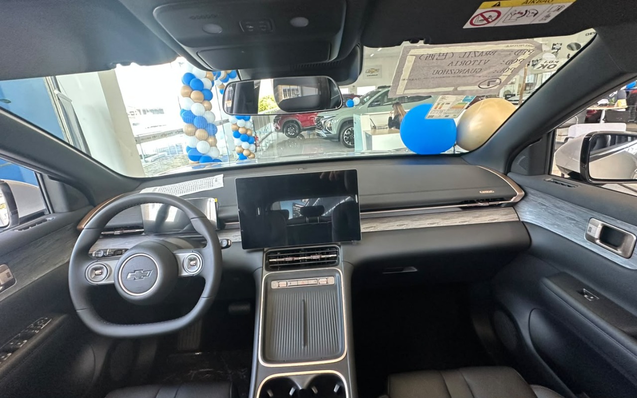 imagem-https://www.socarrao.com.br/sc-vehicle-images-prod/4090910/1790260255524-MmVjNTE5NTEtYWVlMC00MDBjLTk2MjItOTRhYzQ3NGRjYWNmLmpwZw.jpg