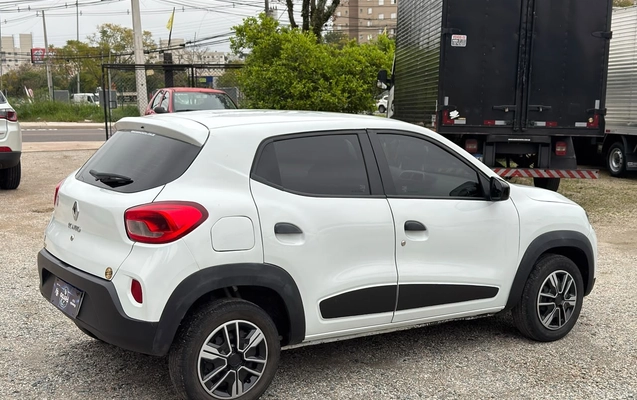 imagem-https://www.socarrao.com.br/sc-vehicle-images-prod/4090952/1790260364989-9daf3fa8-69c6-4a10-adcc-209b9dea822d.jpg