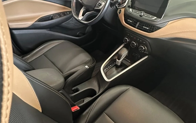 imagem-https://www.socarrao.com.br/sc-vehicle-images-prod/4090963/1790260573683-ZThlZDI3N2YtZGRiMi00MGFmLTgyZDEtM2I1NjY4YTgyMWZmLmpwZw.jpg