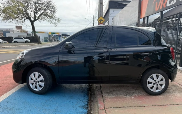 imagem-https://www.socarrao.com.br/sc-vehicle-images-prod/4090968/1790260632037-De6VTtMDlMljOacf5QdxQdmqrf1kDcTi.jpg