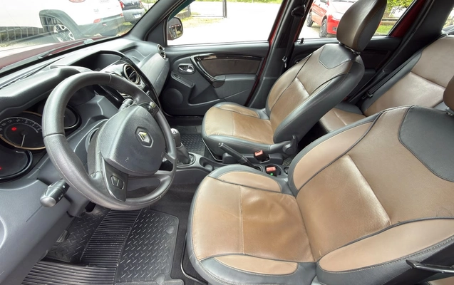 imagem-https://www.socarrao.com.br/sc-vehicle-images-prod/4091016/1790260689751-b8add401-6dd0-46a7-81bb-ca03b234fac4.jpg
