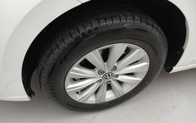 imagem-https://www.socarrao.com.br/sc-vehicle-images-prod/4091127/1790260808911-2_053900.jpg
