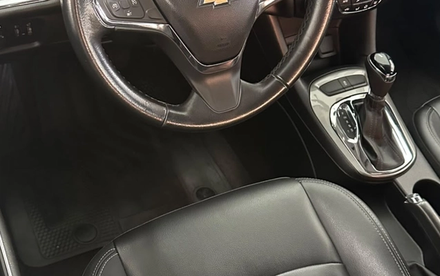 imagem-https://www.socarrao.com.br/sc-vehicle-images-prod/4091201/1790260938589-YThlN2E3NTAtYzI0Yi00MzE0LTk2NGMtNzliZWEwY2FhZGIzLmpwZw.jpg