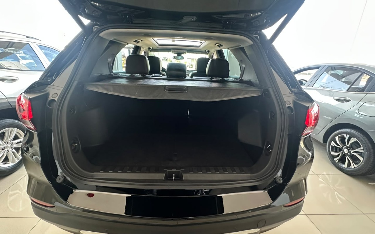 imagem-https://www.socarrao.com.br/sc-vehicle-images-prod/4091209/1790260960146-V2hhdHNBcHAgSW1hZ2UgMjAyNi0wOS0yNCBhdCAxMS4yNy4yNiAoMSkuanBlZw.jpeg