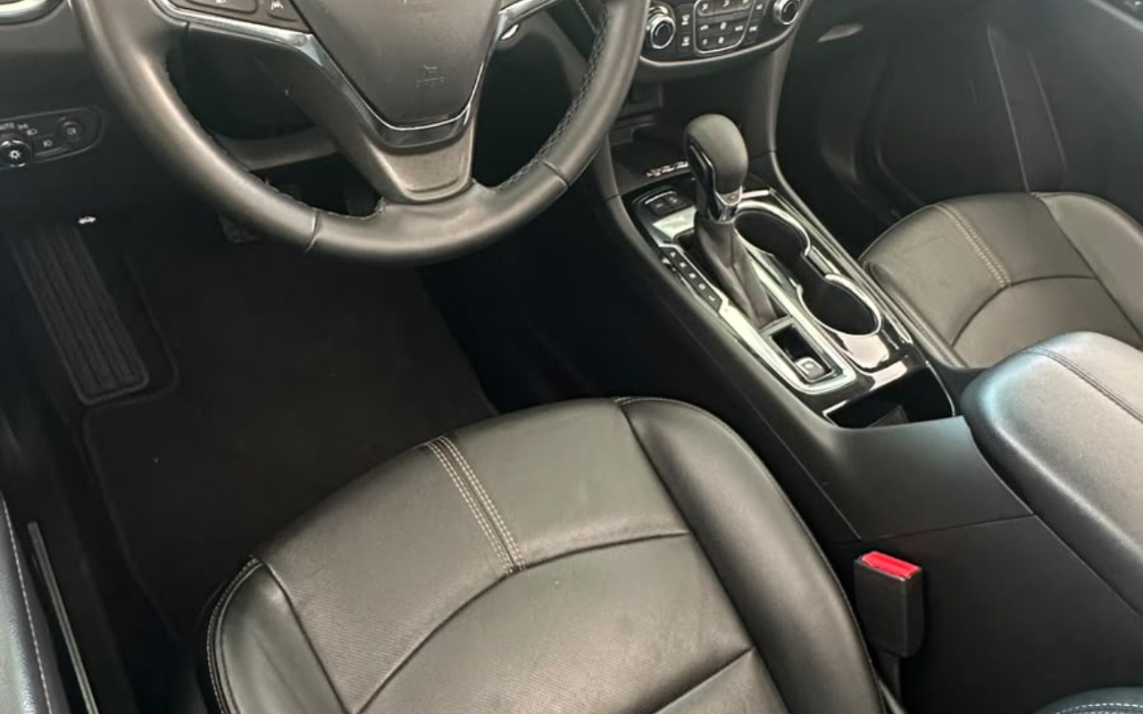 imagem-https://www.socarrao.com.br/sc-vehicle-images-prod/4091209/1790260960362-V2hhdHNBcHAgSW1hZ2UgMjAyNi0wOS0yNCBhdCAxMS4yNy4yNSAoNSkuanBlZw.jpeg
