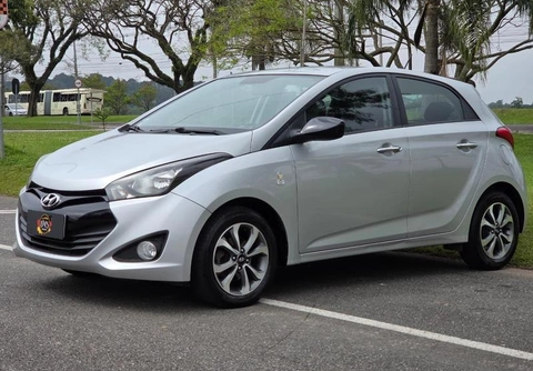 Hyundai HB20 2015 Prata — foto 1 de 3