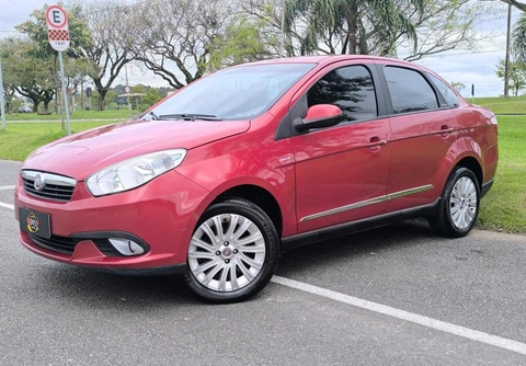 Fiat Grand Siena 2013 Vermelho — foto 1 de 3
