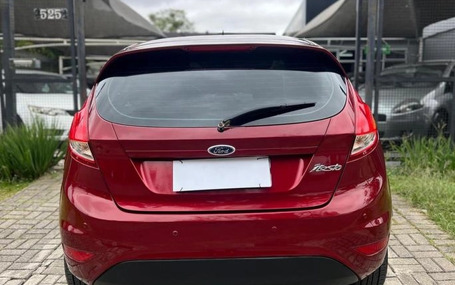 imagem-https://www.socarrao.com.br/sc-vehicle-images-prod/4091291/1790261198962-8465841_13_B_96524fadea.jpeg
