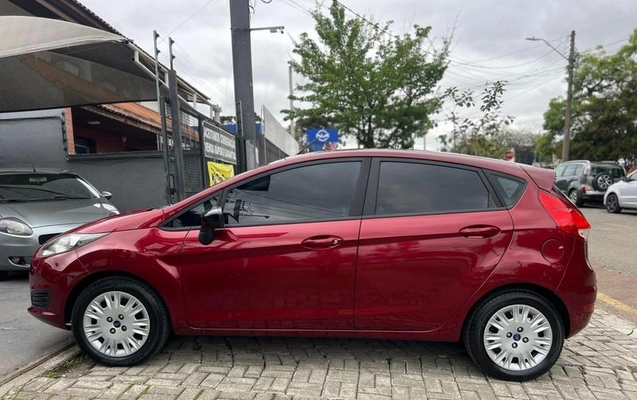 imagem-https://www.socarrao.com.br/sc-vehicle-images-prod/4091291/1790261198965-8465841_12_B_732be77ab1.jpeg