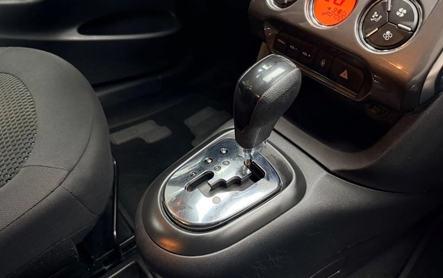 imagem-https://www.socarrao.com.br/sc-vehicle-images-prod/4091295/1790261355392-2dbe5092-9b6e-497d-a3b1-0933b1844ac0.jpg