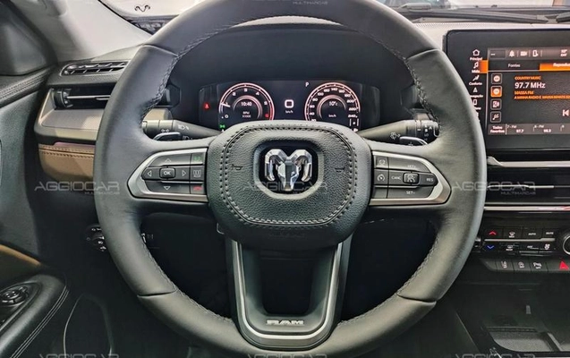 imagem-https://www.socarrao.com.br/sc-vehicle-images-prod/4091571/1790261902893-7219073_19_B_6bef96747d.jpeg