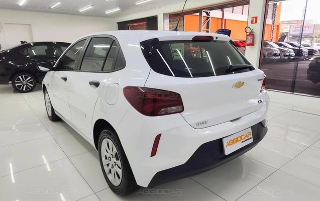 imagem-https://www.socarrao.com.br/sc-vehicle-images-prod/4091595/1790261918272-8275170_15_B_c0f052f5d5.jpeg