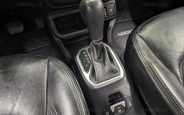 imagem-https://www.socarrao.com.br/sc-vehicle-images-prod/4091597/1790261920069-8305948_12_B_870e9c0c08.jpeg