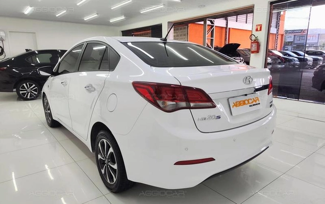 imagem-https://www.socarrao.com.br/sc-vehicle-images-prod/4091626/1790261942122-8461233_20_B_1e4c30f078.jpeg