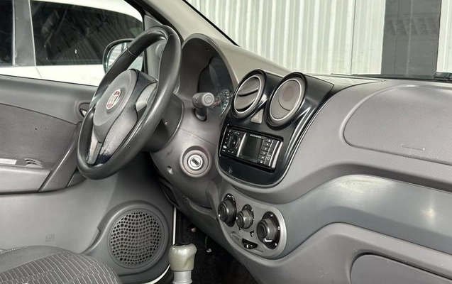 imagem-https://www.socarrao.com.br/sc-vehicle-images-prod/4091648/1790262028887-6878347_15_B_1a0ea8bc52.jpeg