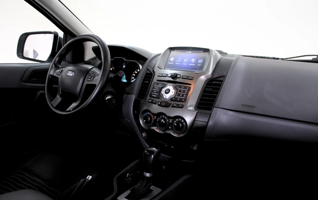 imagem-https://www.socarrao.com.br/sc-vehicle-images-prod/4091761/1790262511287-13_034002.jpg