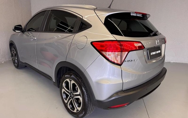 imagem-https://www.socarrao.com.br/sc-vehicle-images-prod/4091943/1790360008012-8500568_3_B_74ab228013.jpeg