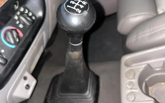imagem-https://www.socarrao.com.br/sc-vehicle-images-prod/4092050/1790263413945-RkNfMzQ0NjVfODQ4MzQ3M181X1ZfNDY5NWU3NGQyZSAoMSkuanBlZw.jpeg