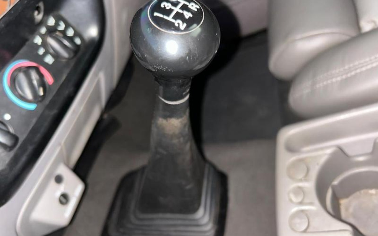 imagem-https://www.socarrao.com.br/sc-vehicle-images-prod/4092050/1790263414169-RkNfMzQ0NjVfODQ4MzQ3M181X1ZfNDY5NWU3NGQyZS5qcGVn.jpeg