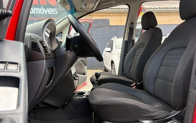 imagem-https://www.socarrao.com.br/sc-vehicle-images-prod/4092053/1790263417067-8265419_5_B_230ca51a4a.jpeg