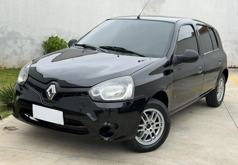 Renault Clio 2015 Preto — foto 1 de 3