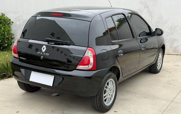 imagem-https://www.socarrao.com.br/sc-vehicle-images-prod/4092055/1790263417703-8509345_5_B_01032e7a88.jpeg
