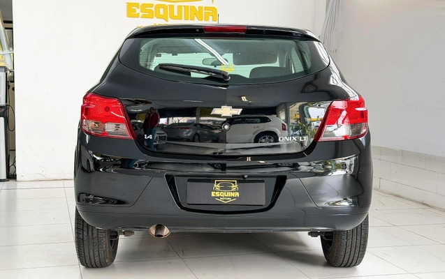 imagem-https://www.socarrao.com.br/sc-vehicle-images-prod/4092216/1790263635231-60a186ec0e7b47419dd366cb29e1aaeb_1790263608113.jpg