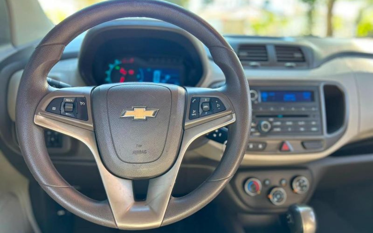 imagem-https://www.socarrao.com.br/sc-vehicle-images-prod/4092310/1790263932223-RkNfMzQ0NjVfODQwNDc5MV8xX1ZfOGRkM2ViMzIxYi5qcGVn.jpeg