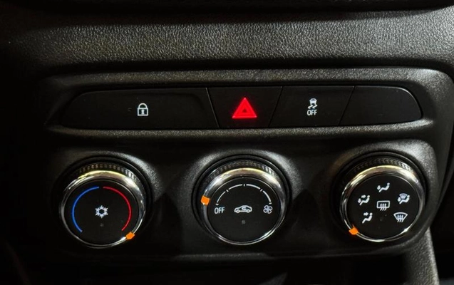 imagem-https://www.socarrao.com.br/sc-vehicle-images-prod/4092605/1790264606870-8448036_17_B_0e06de5b84.jpeg
