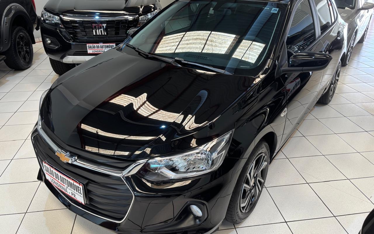 imagem-https://www.socarrao.com.br/sc-vehicle-images-prod/4092612/1790264642820-V2hhdHNBcHAgSW1hZ2UgMjAyNi0wOS0yNCBhdCAxMi4xNy41NiAoMSkuanBlZw.jpeg