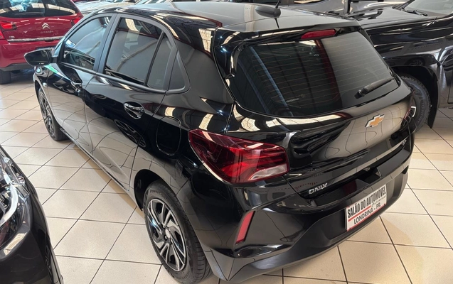 imagem-https://www.socarrao.com.br/sc-vehicle-images-prod/4092612/1790264642937-V2hhdHNBcHAgSW1hZ2UgMjAyNi0wOS0yNCBhdCAxMi4xNy41Ny5qcGVn.jpeg