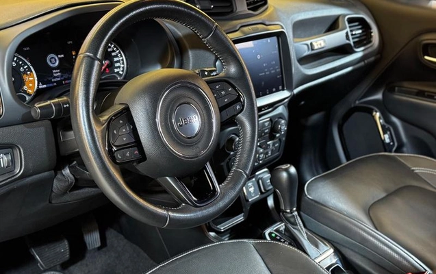 imagem-https://www.socarrao.com.br/sc-vehicle-images-prod/4092637/1790264924319-8505894_8_B_19963e8d92.jpeg