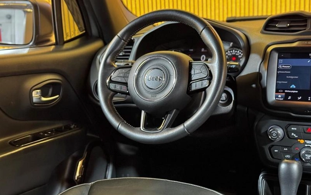 imagem-https://www.socarrao.com.br/sc-vehicle-images-prod/4092637/1790264924325-8505894_12_B_9d82dc7807.jpeg