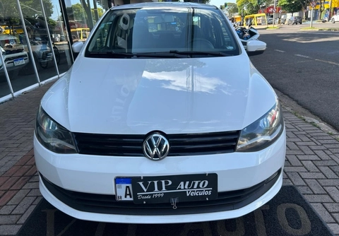 Volkswagen Voyage 2015 Branco — foto 1 de 3