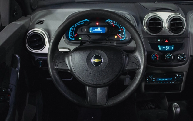 imagem-https://www.socarrao.com.br/sc-vehicle-images-prod/4092929/1790265613369-0efb052f-dd89-4b66-9e3f-8b0d7e4a22e7.jpg