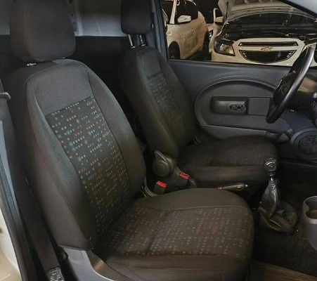 imagem-https://www.socarrao.com.br/sc-vehicle-images-prod/4093260/1790275540984-8283636_11_B_d953fd7ad4.jpeg