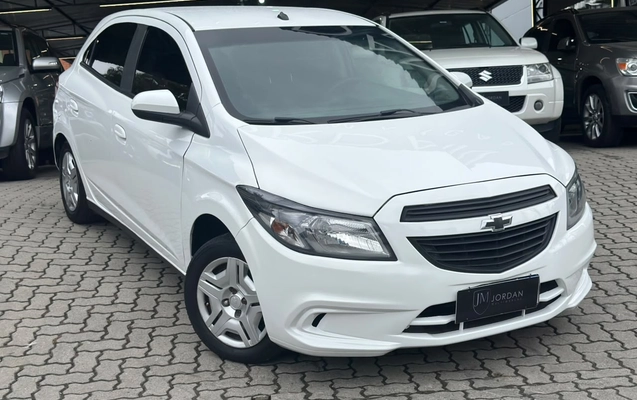 imagem-https://www.socarrao.com.br/sc-vehicle-images-prod/4093324/1790372062469-003_997209de14d39498bb4460e205433ee5.jpg