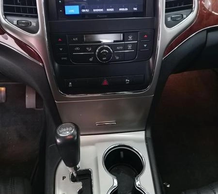 imagem-https://www.socarrao.com.br/sc-vehicle-images-prod/4093371/1790350626904-8508125_14_B_1f9f3cf629.jpeg