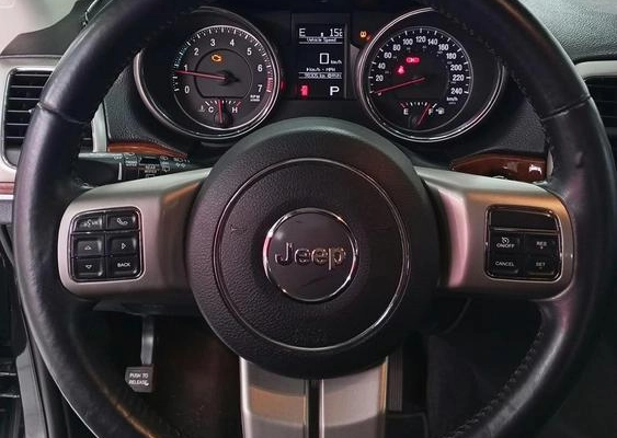 imagem-https://www.socarrao.com.br/sc-vehicle-images-prod/4093371/1790350626908-8508125_14_B_59a50d5df9.jpeg
