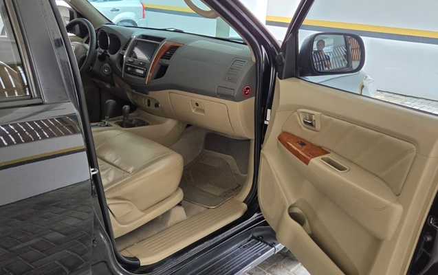 imagem-https://www.socarrao.com.br/sc-vehicle-images-prod/4094161/1790269179527-V2hhdHNBcHAgSW1hZ2UgMjAyNi0wOS0yMyBhdCAwOS4zNC4xMyAoMikuanBlZw.jpeg